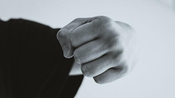【詳細版】防犯カメラがとらえた“生活支援員”の裏の顔　抵抗できない障がい者に30分の暴行|TBS NEWS DIG