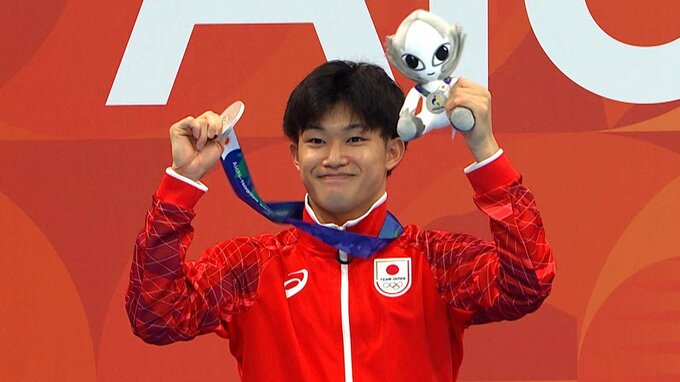 男子高飛込・玉井陸斗が銀メダル！2大会連続表彰台　大久保柊は惜しくもメダル届かず4位【アジア大会】|TBS NEWS DIG
